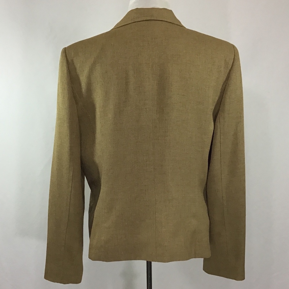 Judith Hart Collection Tan/Ivory Blazer - Picture 5 of 9
